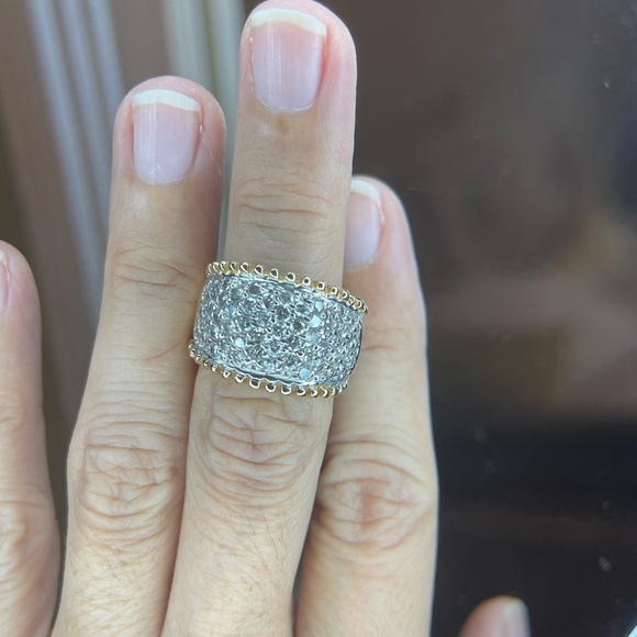 SHOWING UNLISTED ITEMS - Picture 3 of 17